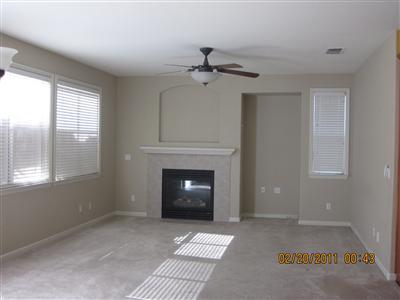 586 Cindy Dr, Ripon, CA 95366 photo 3