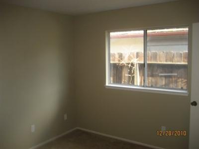 2806 Canyon Dr, Modesto, CA 95351 photo 4