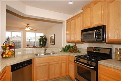 2240 Cattle Dr, Folsom, CA 95630 photo 4