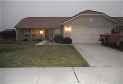 2249 Park Cir, Newman, CA 95360 photo 1