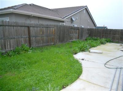 2249 Park Cir, Newman, CA 95360 photo 5