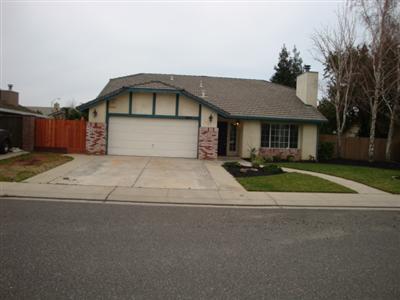 7413 Heathrow Way, Hughson, CA 95326 photo 2