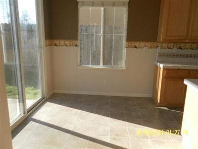 1522 La Sierra St, Merced, CA 95348 photo 4