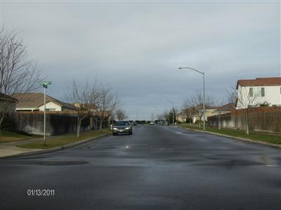 1297 Pleasant Ln, Merced, CA 95340 photo 2
