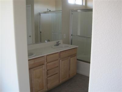 118 Plover Ct, Patterson, CA 95363 photo 4