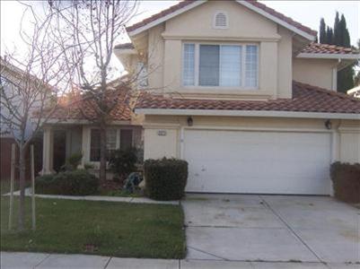 2371 Russell St, Tracy, CA 95376 photo 2