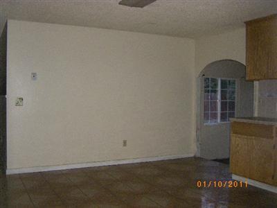 6824 W Antonio St, Winton, CA 95388 photo 6
