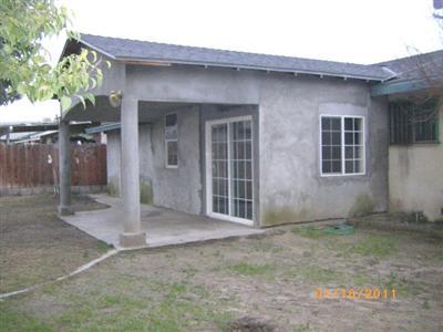 6824 W Antonio St, Winton, CA 95388 photo 10