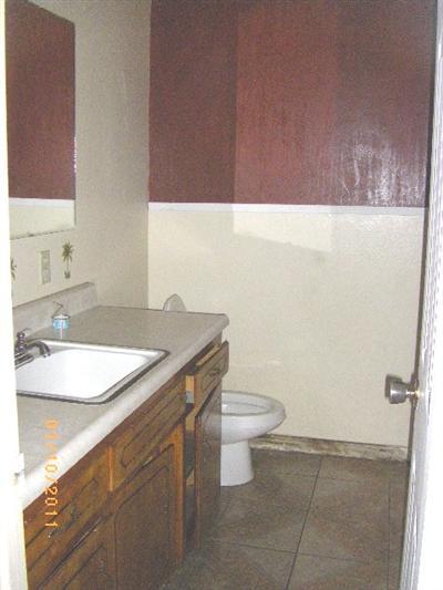 6824 W Antonio St, Winton, CA 95388 photo 8