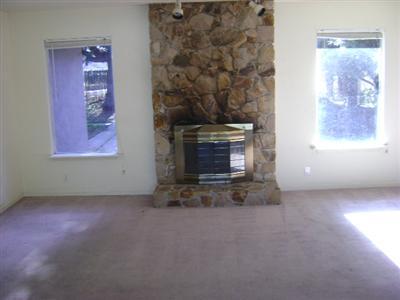 1806 Royal Crest Dr, Lodi, CA 95242 photo 4