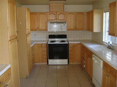 1806 Royal Crest Dr, Lodi, CA 95242 photo 3