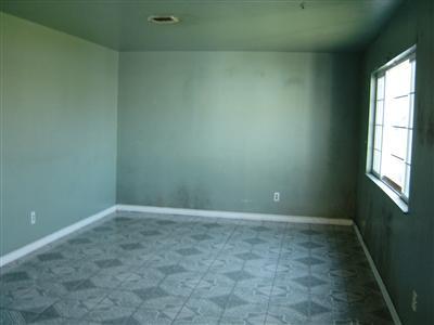 1052 Poplar Ave, Manteca, CA 95336 photo 2