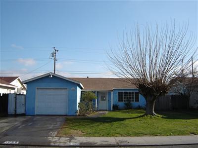 1052 Poplar Ave, Manteca, CA 95336 photo 1