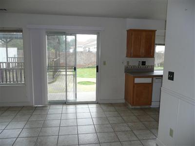 2340 Millcreek Dr, Modesto, CA 95351 photo 5