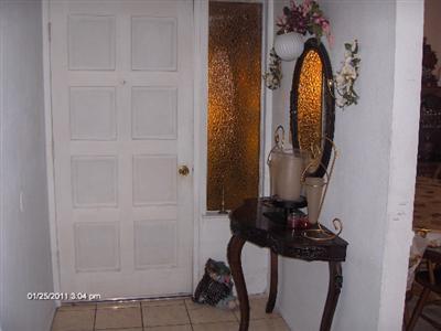 805 Foster Dr, Modesto, CA 95351 photo 3