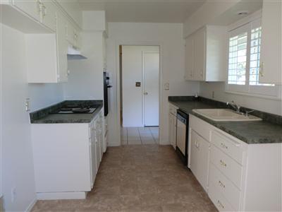 1900 Elder Ln, Modesto, CA 95355 photo 4