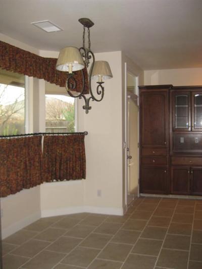 3368 Doncaster, Merced, CA 95340 photo 6