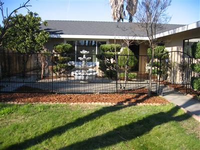 2601 E Orangeburg Ave, Modesto, CA 95355 photo 2