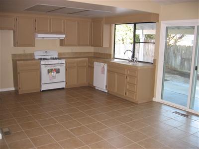 2601 E Orangeburg Ave, Modesto, CA 95355 photo 5