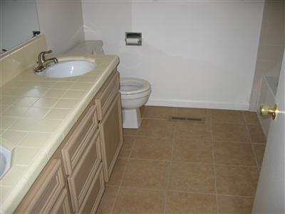2601 E Orangeburg Ave, Modesto, CA 95355 photo 13