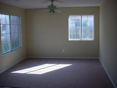 467 La Mesa St, Merced, CA 95341 photo 2