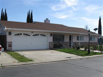 440 Edison St, Manteca, CA 95336 photo 1