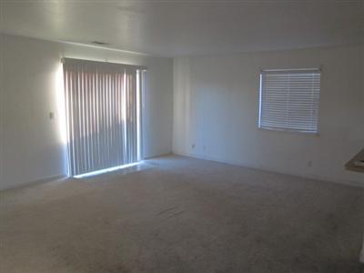 1008 Kennedy Dr, Winters, CA 95694 photo 2