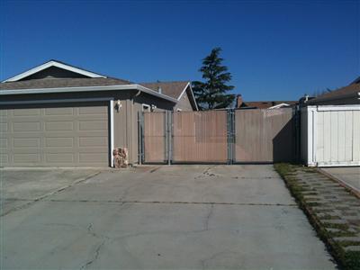 1411 W 4th St, Ripon, CA 95366 photo 2