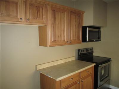 308 E Locust St, Lodi, CA 95240 photo 3