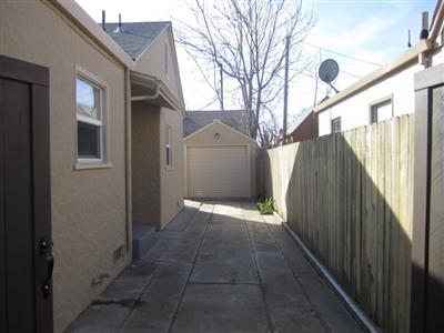 308 E Locust St, Lodi, CA 95240 photo 8