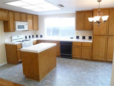 5621 Summit Dr, Rocklin, CA 95765 photo 8