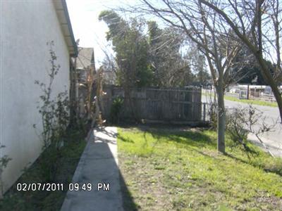 2072 Ridgecrest Dr, Modesto, CA 95351 photo 9