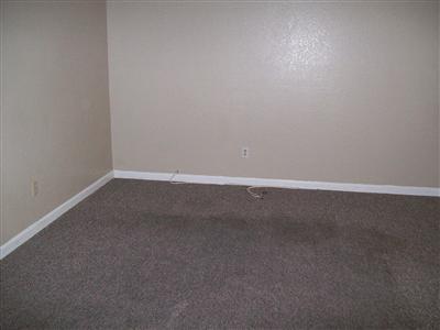 2401 Lunar Dr, Ceres, CA 95307 photo 4