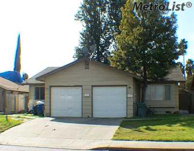 2712 E Whitmore Ave, Ceres, CA 95307 photo 1
