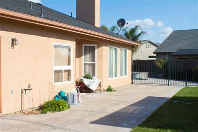 1817 Heartnut Way, Hughson, CA 95326 photo 3