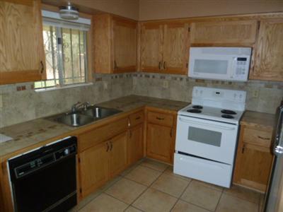 2328 Edinburgh Dr, Elverta, CA 95626 photo 4
