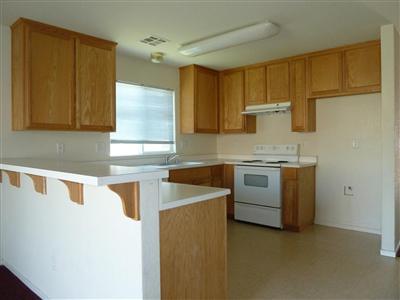 647 Suzanne Ct, Merced, CA 95341 photo 8