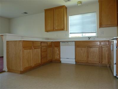 647 Suzanne Ct, Merced, CA 95341 photo 6
