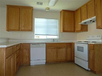 647 Suzanne Ct, Merced, CA 95341 photo 7