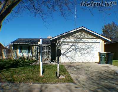 2009 Mather Dr, Modesto, CA 95350 photo 1
