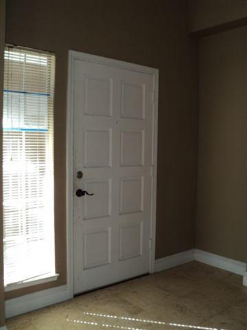 536 Wilmont Ln, Modesto, CA 95357 photo 2