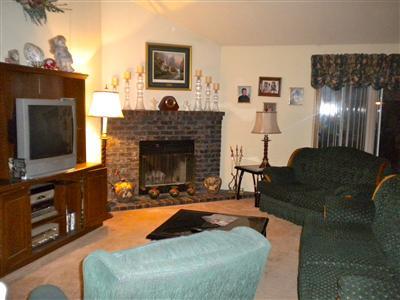 1709 Whitecloud Ct, Ceres, CA 95307 photo 2
