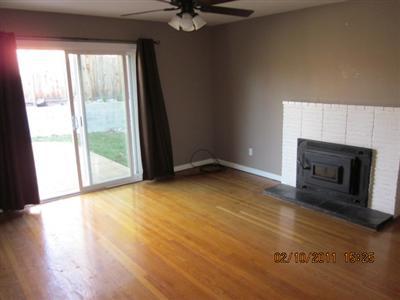5869 Sharps Cir, Carmichael, CA 95608 photo 2