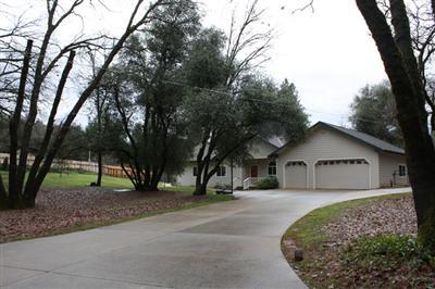 977 Whispering Pines Rd, Colfax, CA 95713 photo 3