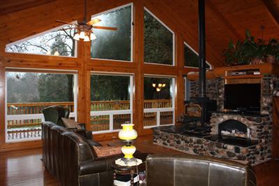 977 Whispering Pines Rd, Colfax, CA 95713 photo 1