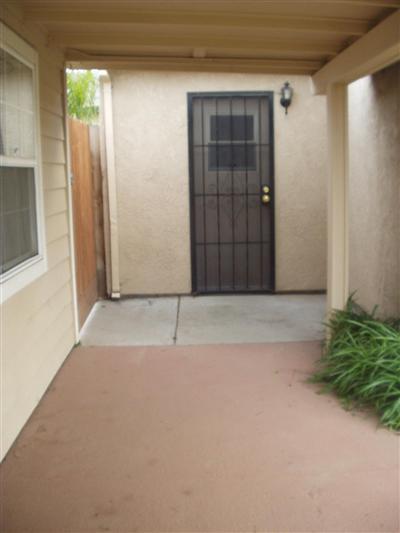 1738 Eureka, Modesto, CA 95358 photo 3