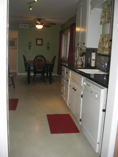 1900 E Orangeburg Ave, Modesto, CA 95355 photo 5