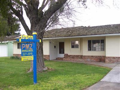 2305 E Canal Dr, Turlock, CA 95380 photo 2