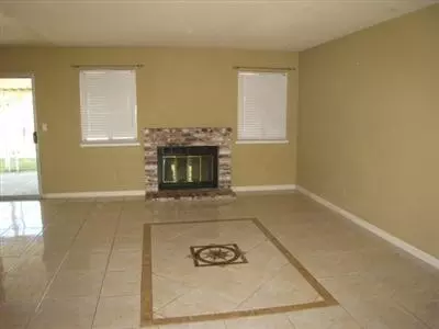 751 Orchard Way, Manteca, CA 95336 photo 2