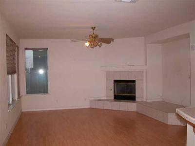 919 Valais Ln, Manteca, CA 95337 photo 4